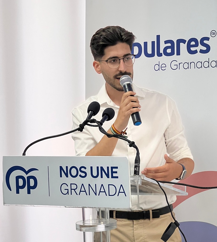 El PP denuncia que el consultorio médico de La Rábita lleva un mes sin ascensor